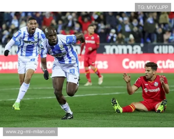 五大联赛新黑马：巴黎与朗斯逆袭争顶