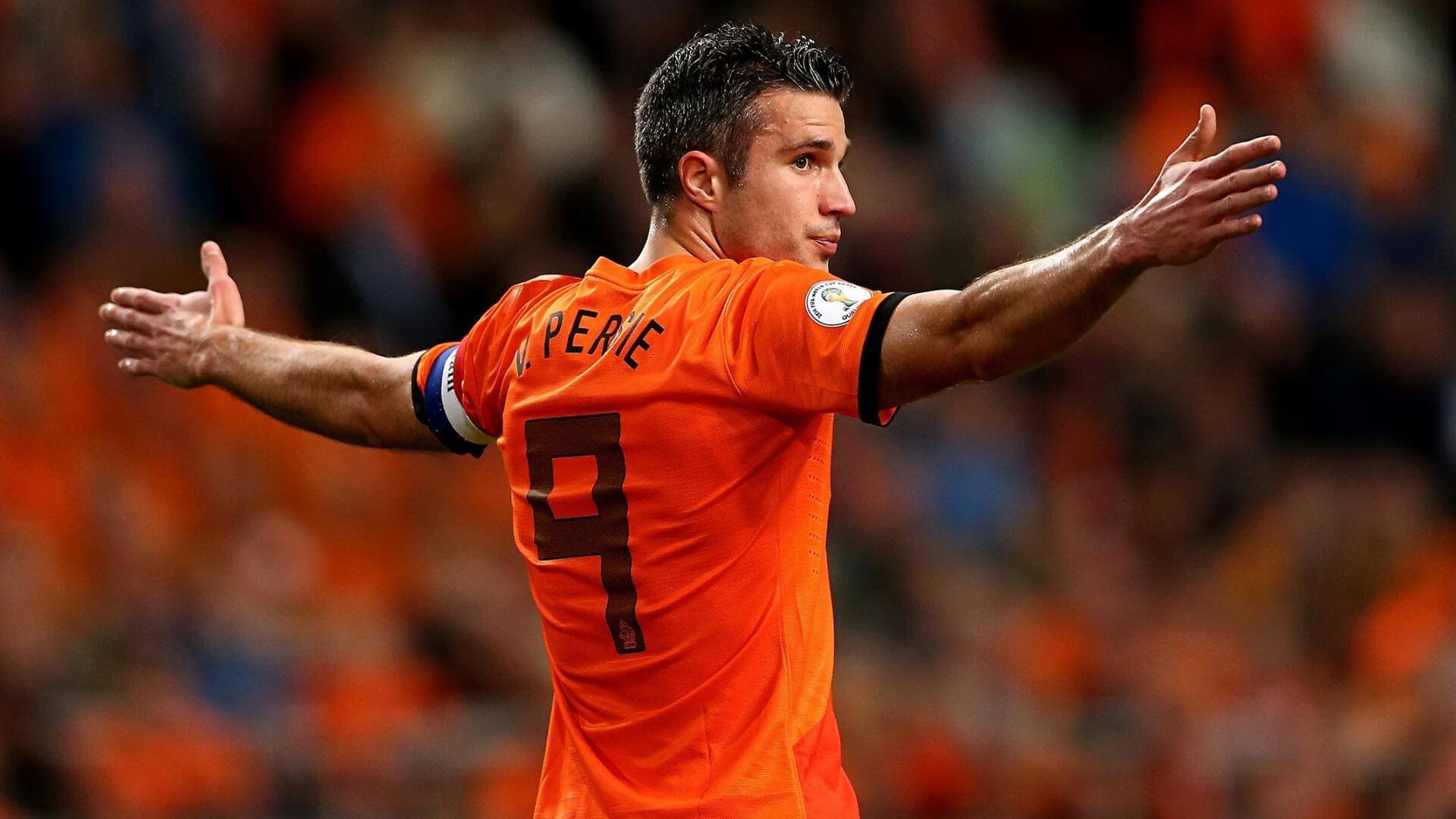 五大联赛中场压迫密度决定抢断成功率：深度解析